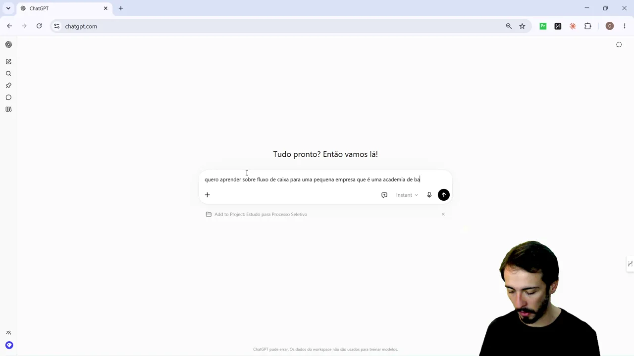 Prompt no ChatGPT pedindo para aprender fluxo de caixa para uma academia de bairro com 20 funcionários